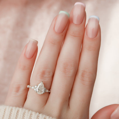 1.5 CT Pear Cluster Moissanite Engagement Ring