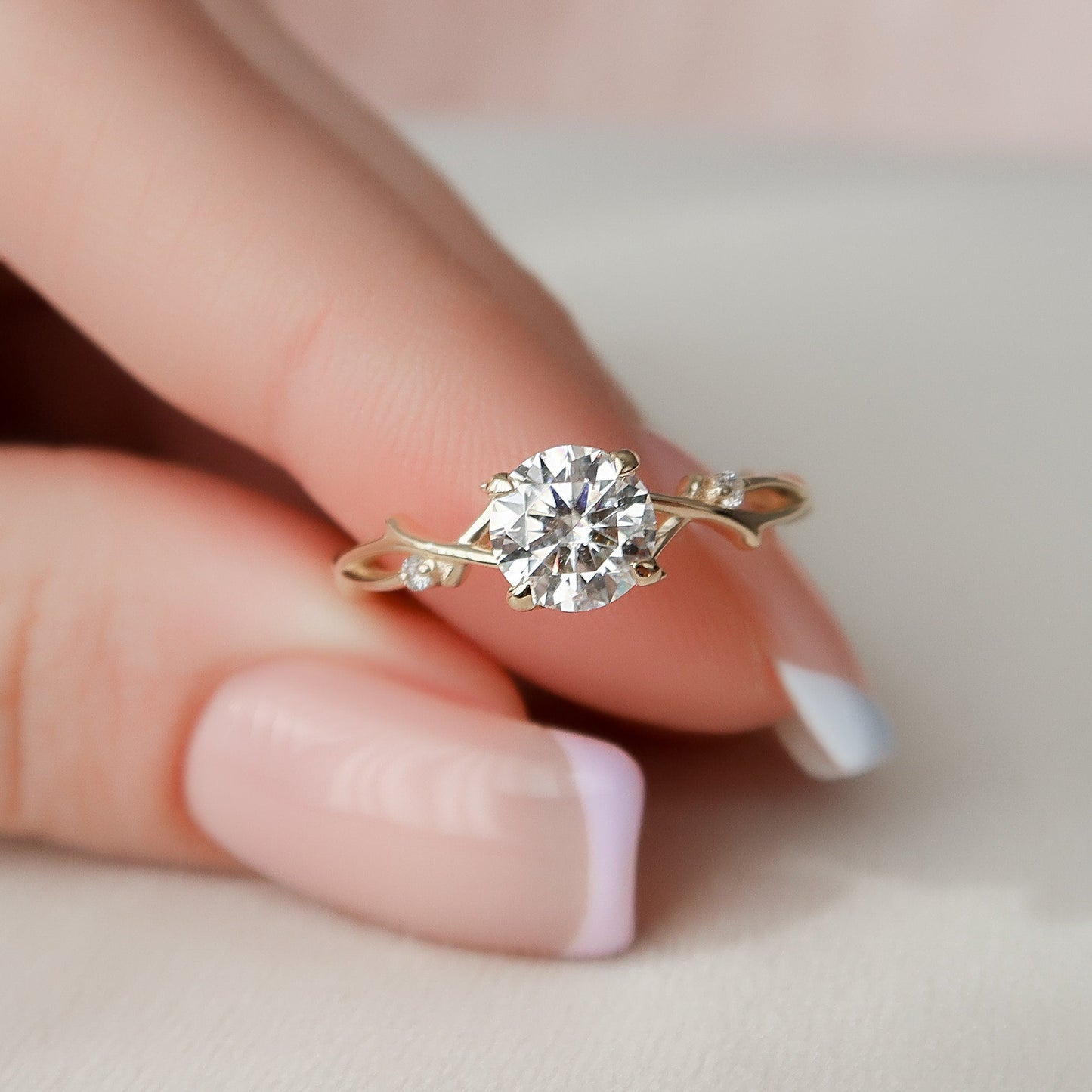 1 CT Round Twig Pave Moissanite Engagement Ring