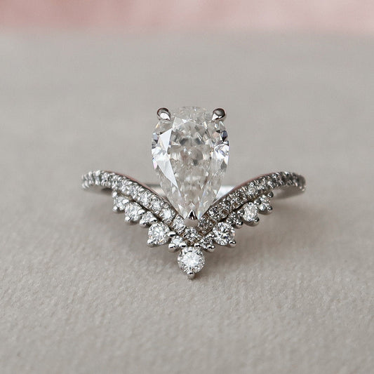 1.5 CT Pear Cluster Moissanite Engagement Ring