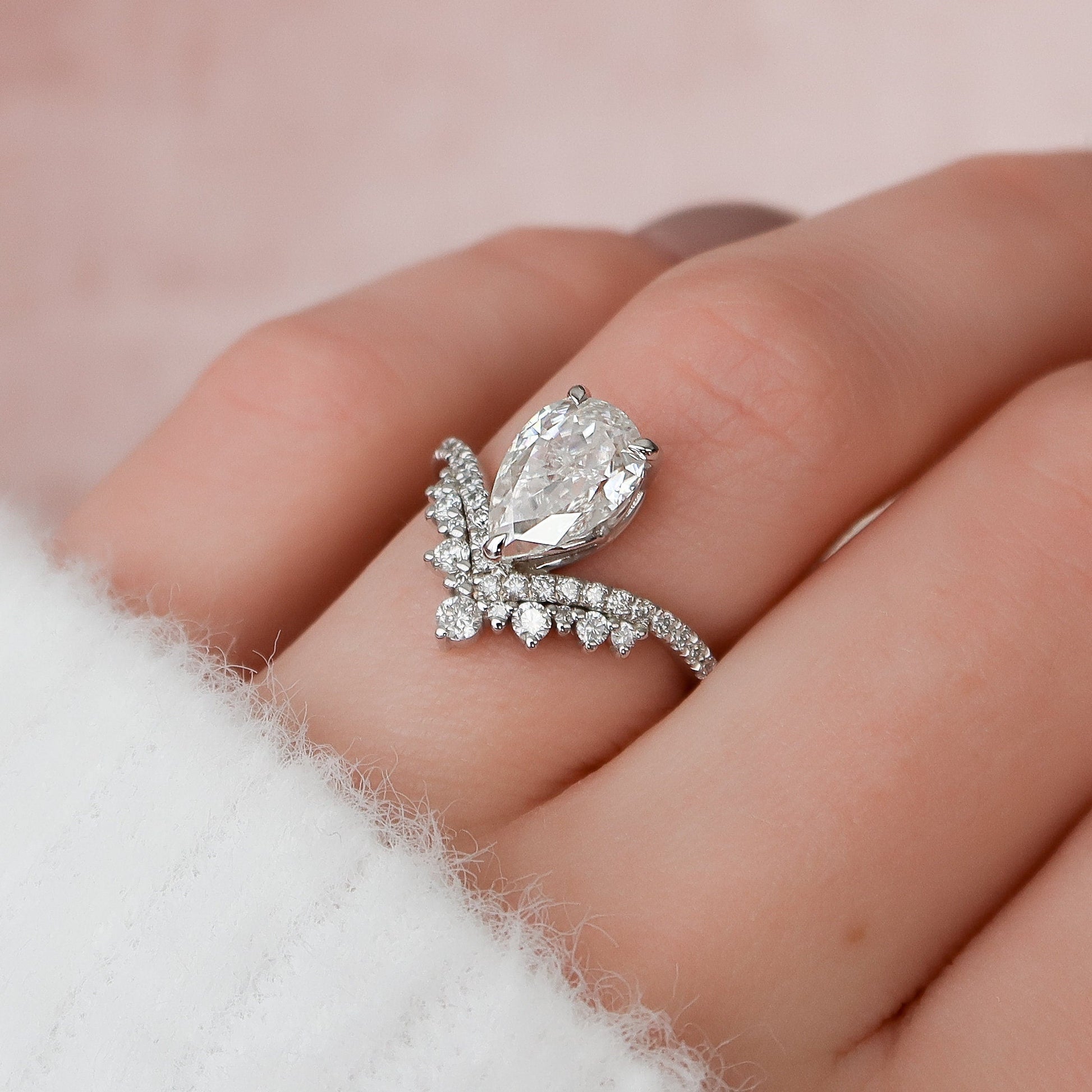 1.5 CT Pear Cluster Moissanite Engagement Ring
