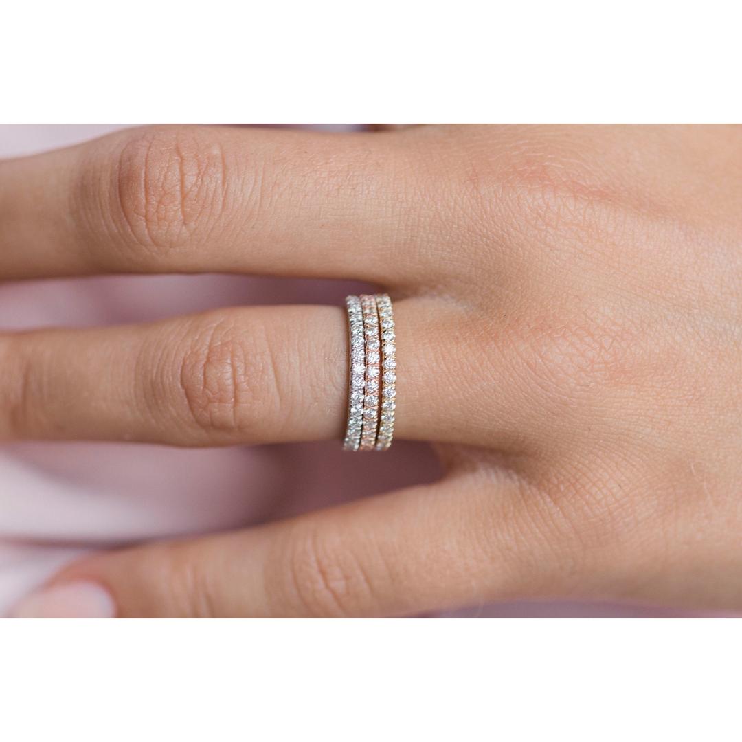 0.25 TCW Round Shaped Moissanite Wedding Band