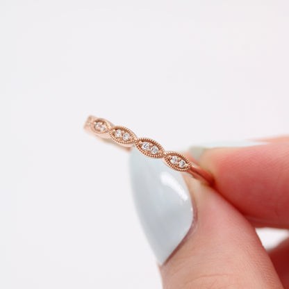 0.1 TCW Round Milgrain Moissanite Wedding Band