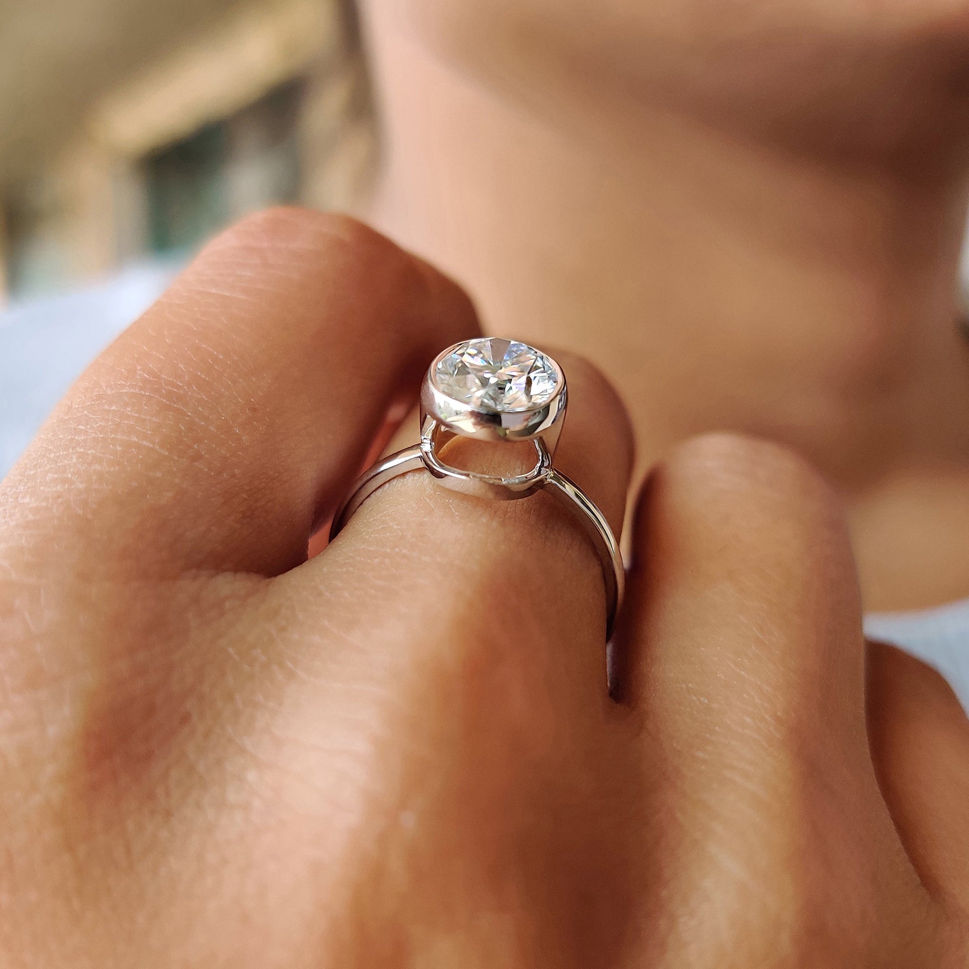 1 CT Oval Bezel Moissanite Engagement Ring