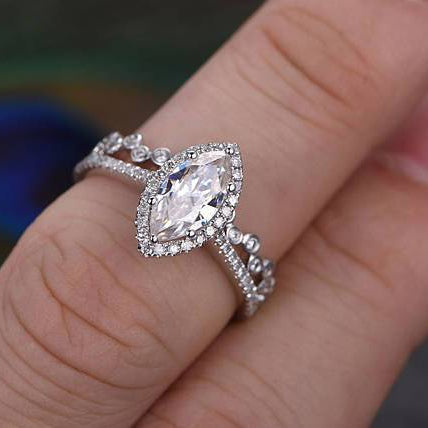 1 CT Marquise Halo & Pave Moissanite Bridal Set