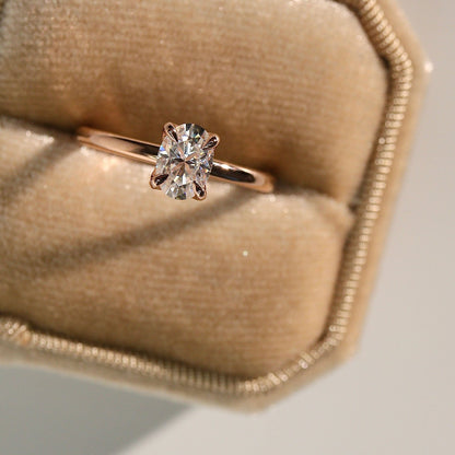 2 CT Oval Solitaire Moissanite Engagement Ring