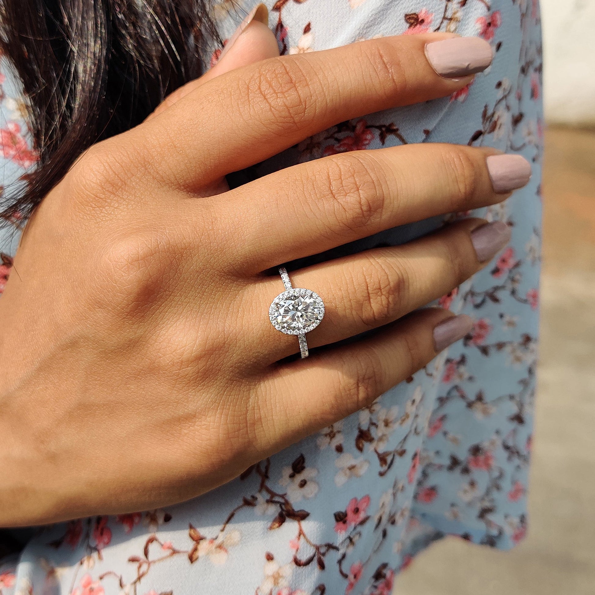 1 CT Oval Halo & Pave Moissanite Engagement Ring
