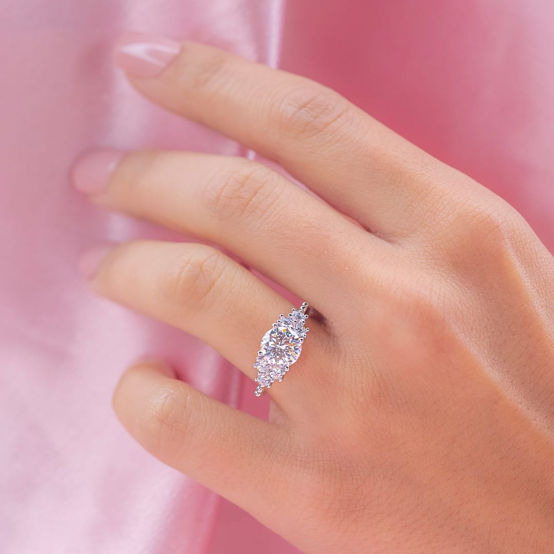 2 CT Round Cluster Moissanite Engagement Ring