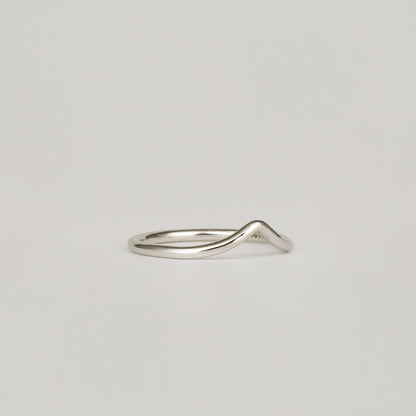 Classic Curved Wedding Band