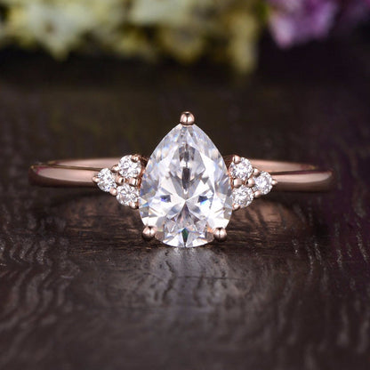 0.75 CT Pear Cluster Moissanite Engagement Ring