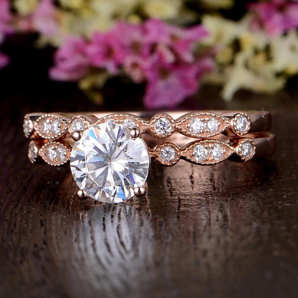 0.75 CT Round Milgrain Moissanite Bridal Set