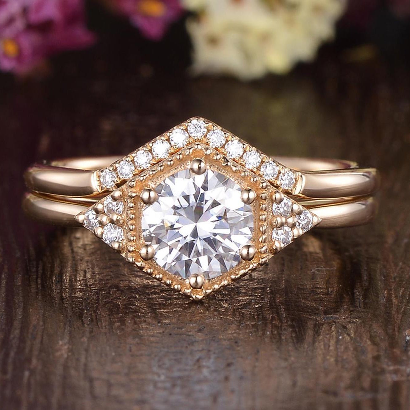 0.75 CT Round Cluster Moissanite Bridal Set
