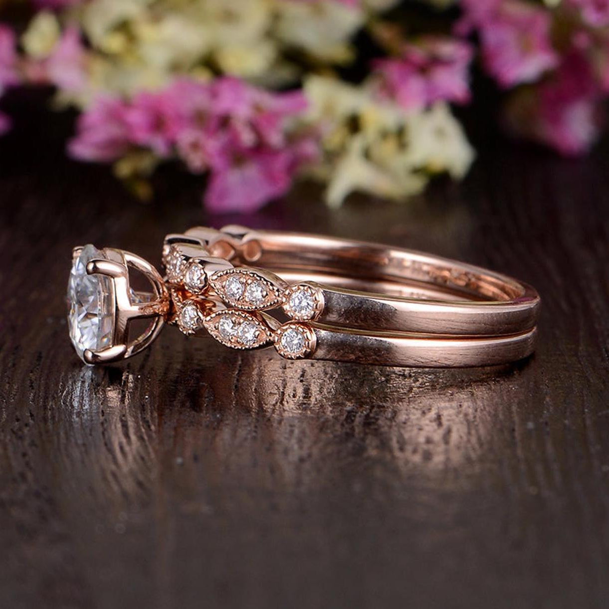 0.75 CT Round Milgrain Moissanite Bridal Set