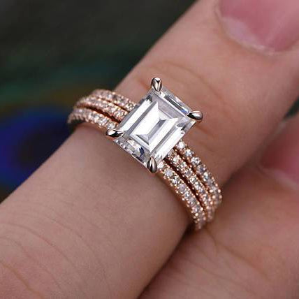 1 CT Emerald Pave Moissanite Bridal Set