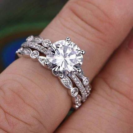 2 CT Round Pave Moissanite Bridal Set