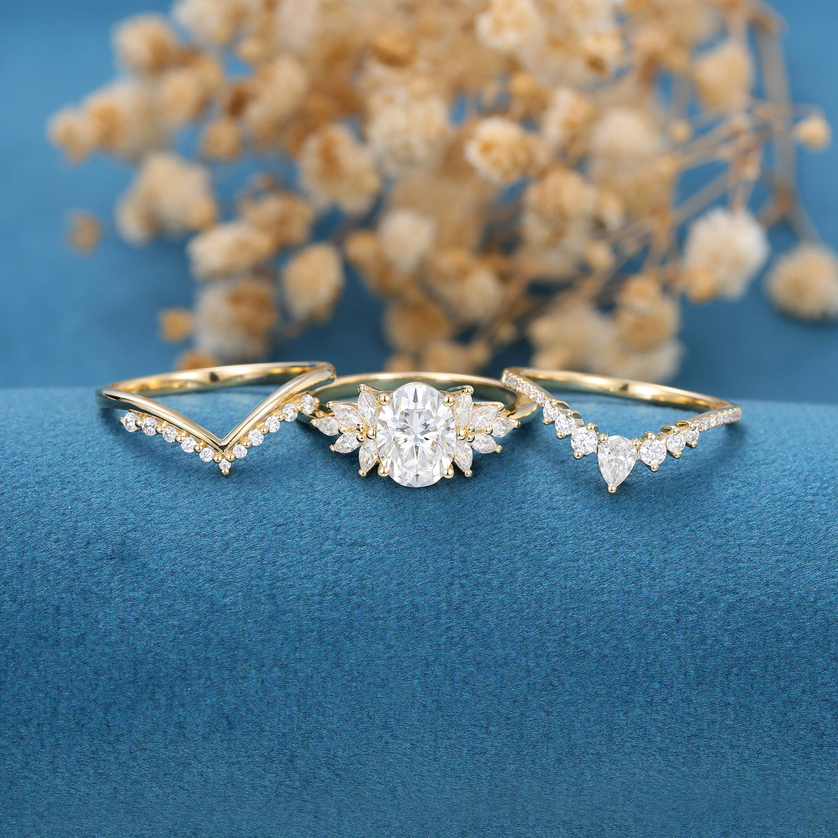 1.33 CT Oval Shaped Moissanite Cluster Bridal Set 4