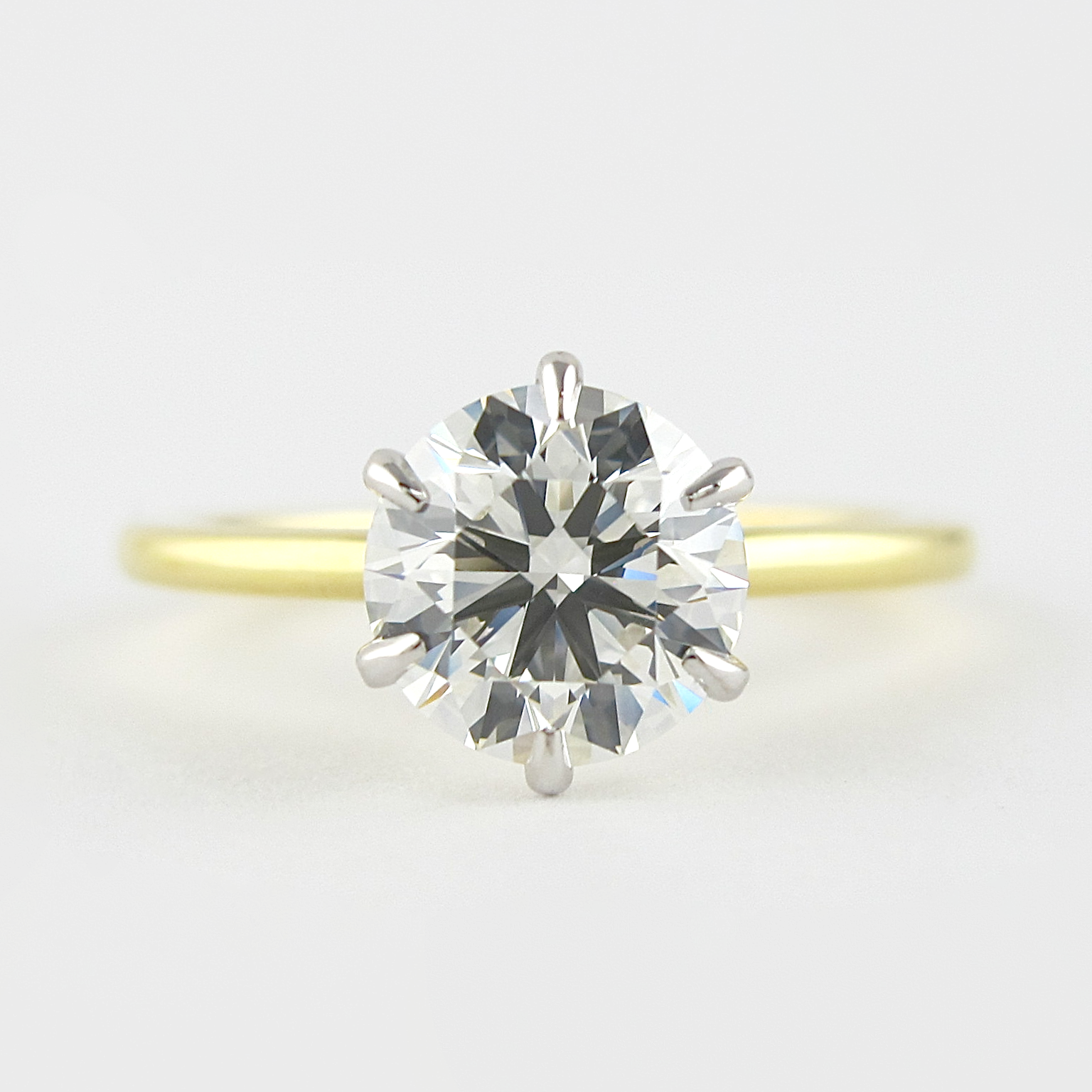 1.0 CT Round Cut Solitaire Style Moissanite Engagement Ring 1