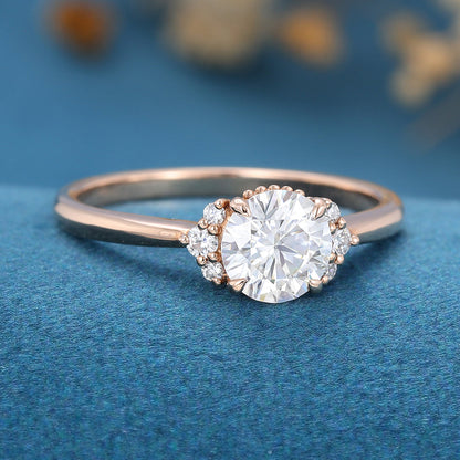 0.68 CT Round Shaped Moissanite Cluster Engagement Ring 4