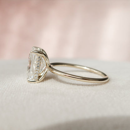4.5 CT Radiant Cut Solitaire Style Moissanite Engagement Ring 4